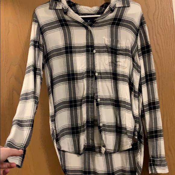 Black and white plaid - Picture 1 of 1